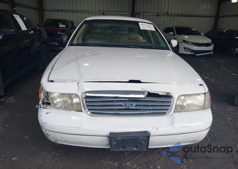 1998 Ford Crown Victoria Lx from USA, damaged, VIN 2FAFP74W1WX121200